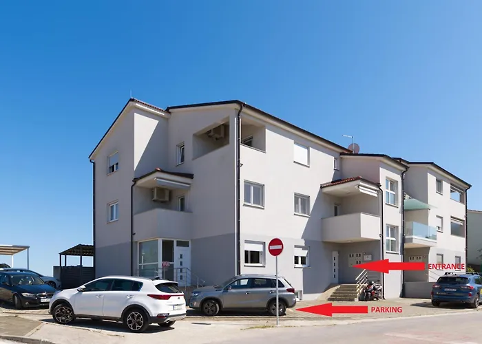 Apartment Aria
